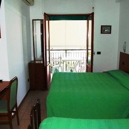 Hotel Ferrara San Benedetto del Tronto Dış mekan fotoğraf