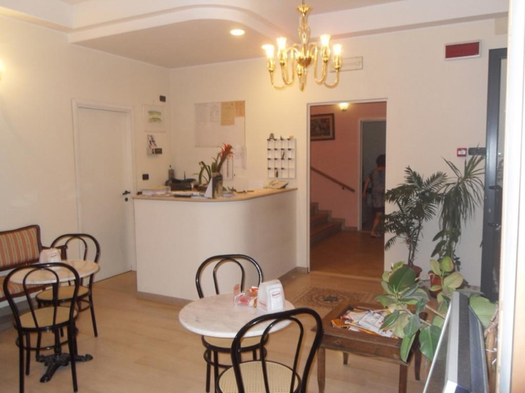 Hotel Ferrara San Benedetto del Tronto Dış mekan fotoğraf