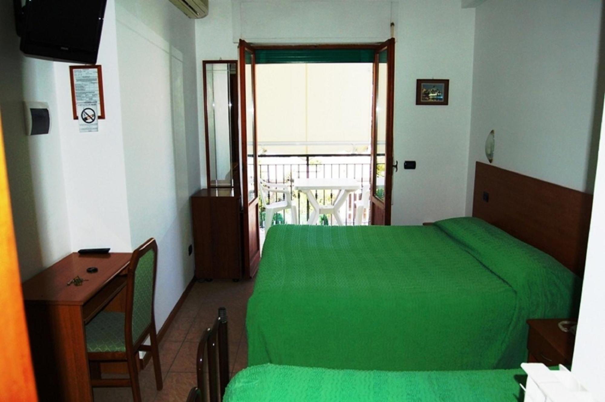 Hotel Ferrara San Benedetto del Tronto Dış mekan fotoğraf